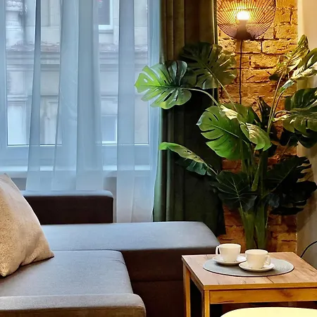 I Apartment